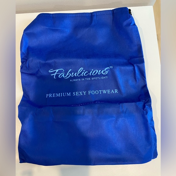 Clear platform heels with ankle strap and crystals 5 inches tall size 5 - Picture 9 of 14